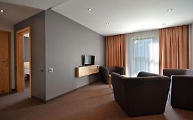 Rezydencja nad jeziorem Pestkownica